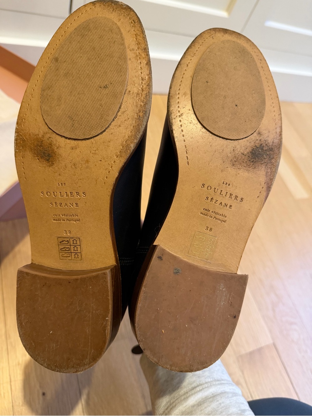 Sezanne Chelsea Boot (Low Henry) - Picture 6 of 6